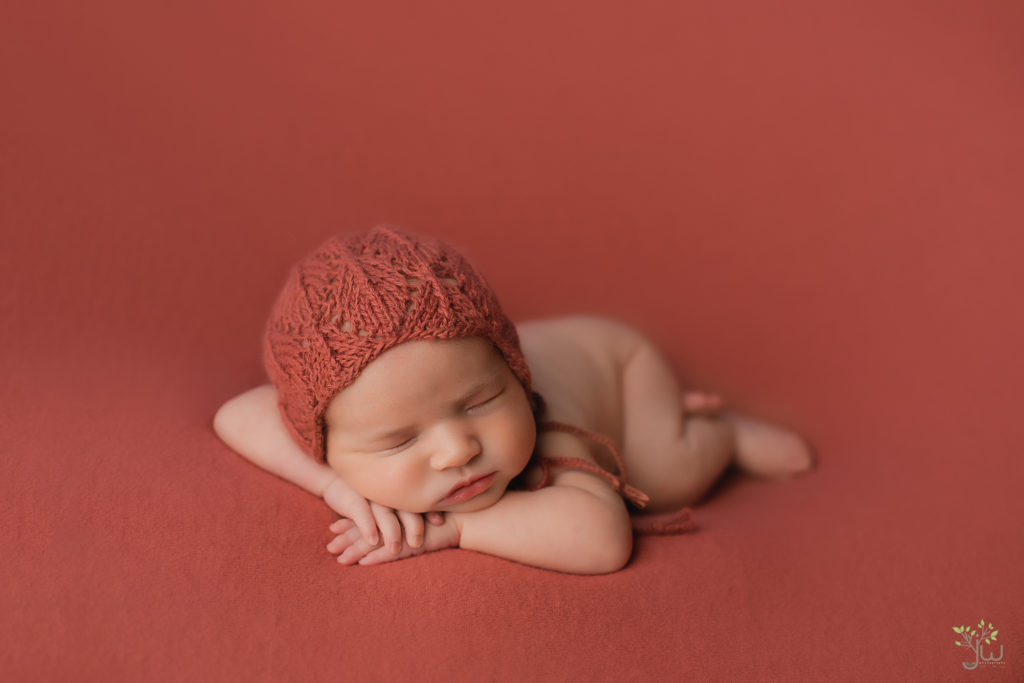 Best Tacoma newborn photographer